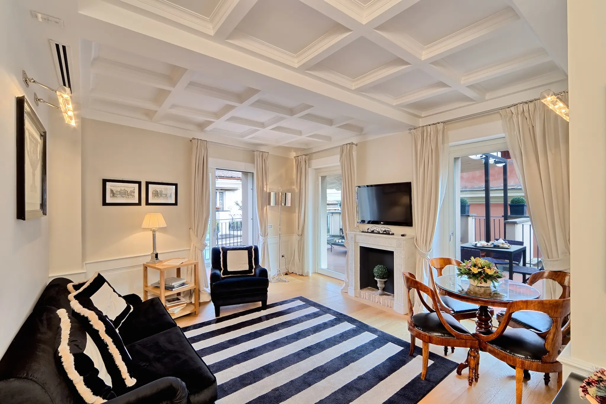 Trevi Palace Luxury Apartments gallery image 20