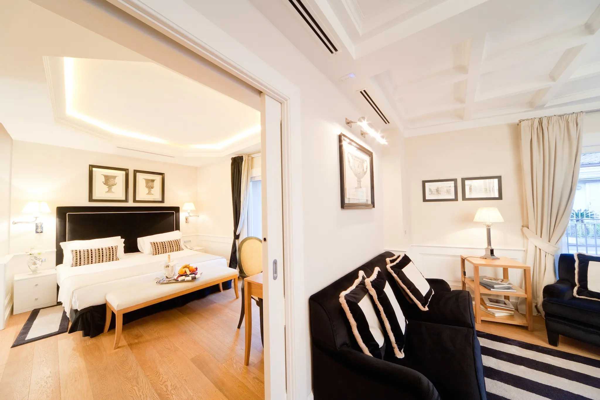 Trevi Palace Luxury Apartments gallery image 22
