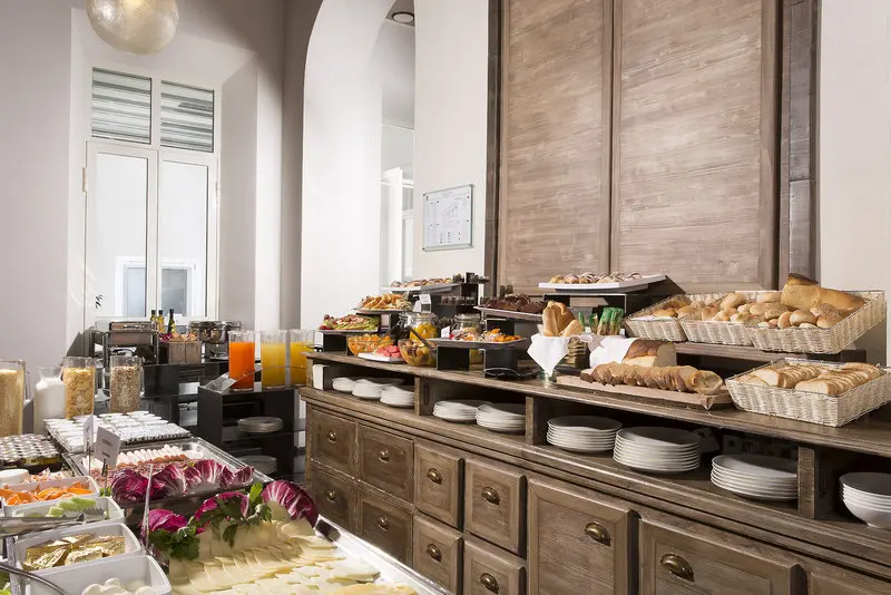 Rome Life Hotel gallery image 8