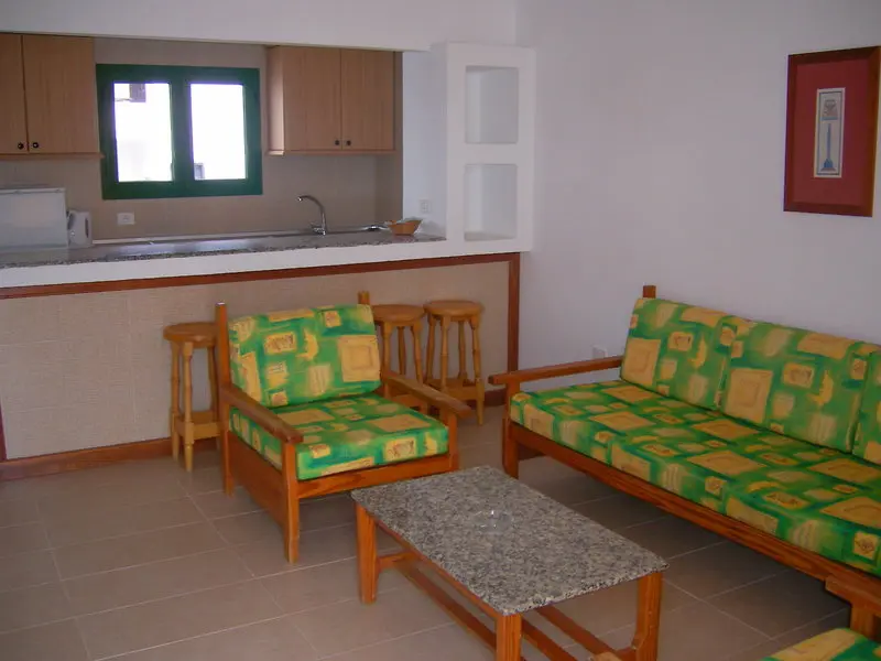 Elena Apartments gallery image 7