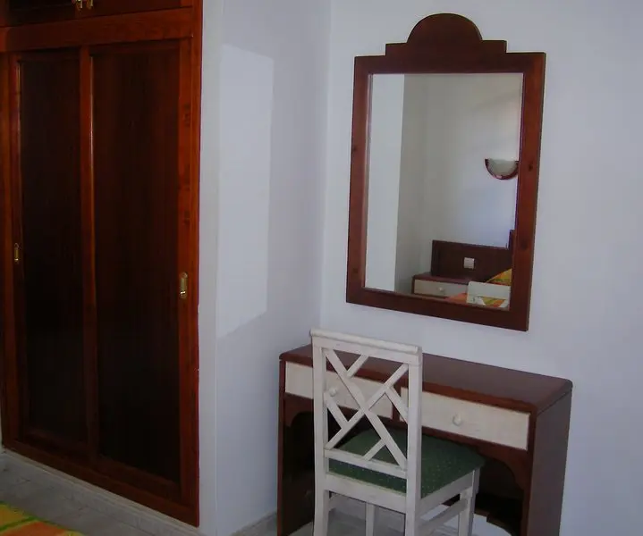 Elena Apartments gallery image 9