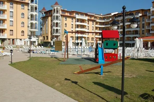 Royal Sun Holiday Complex gallery image 2