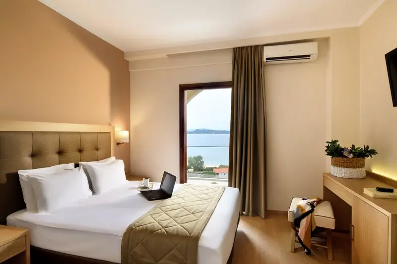 Akrathos Beach Hotel gallery image 15
