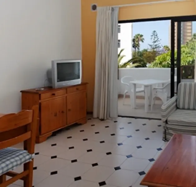 HG Cristian Sur Apartments gallery image 6