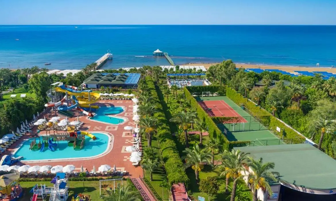Club Hotel Turan Prince World