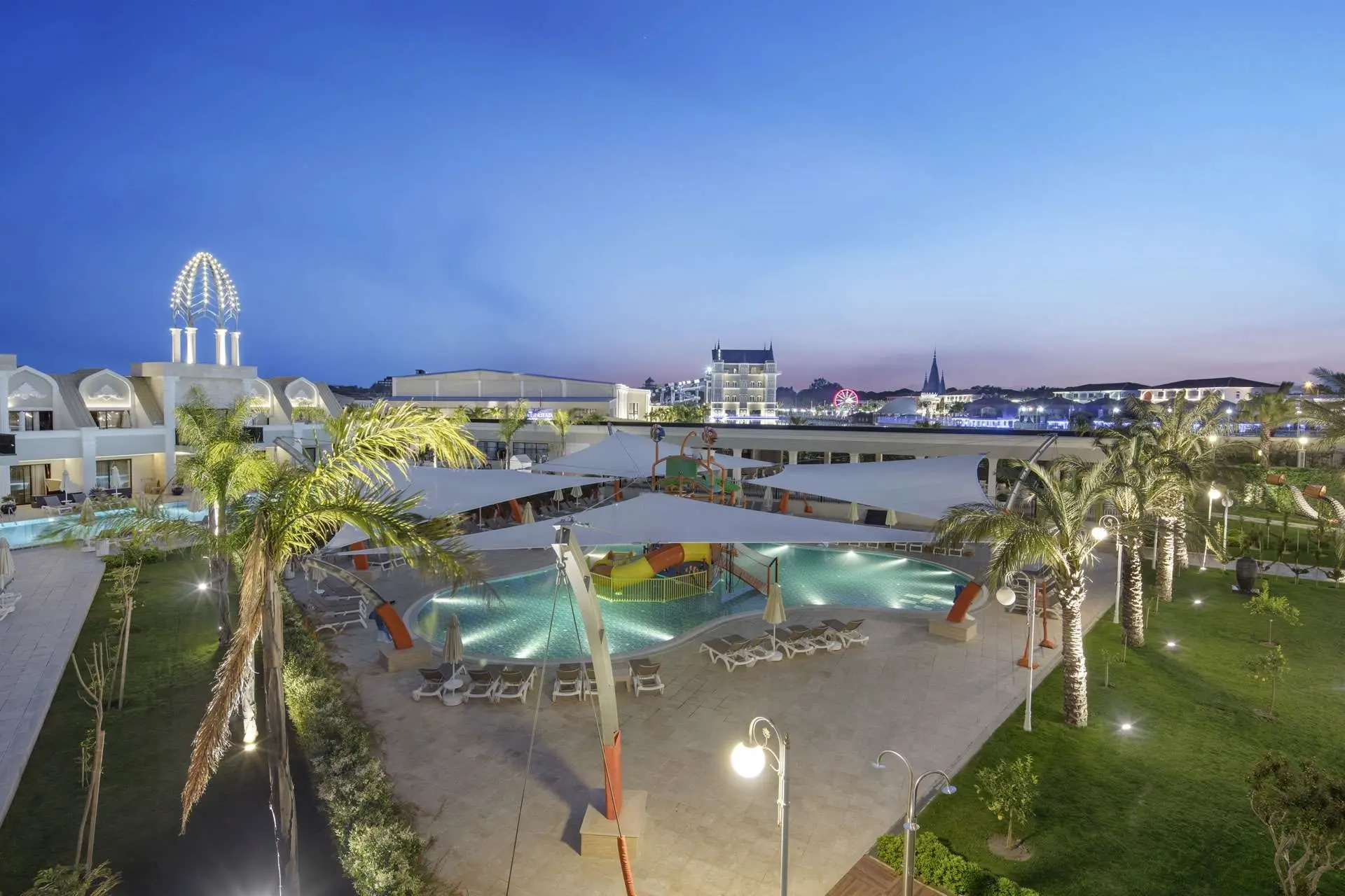 Granada Luxury Belek gallery image 9