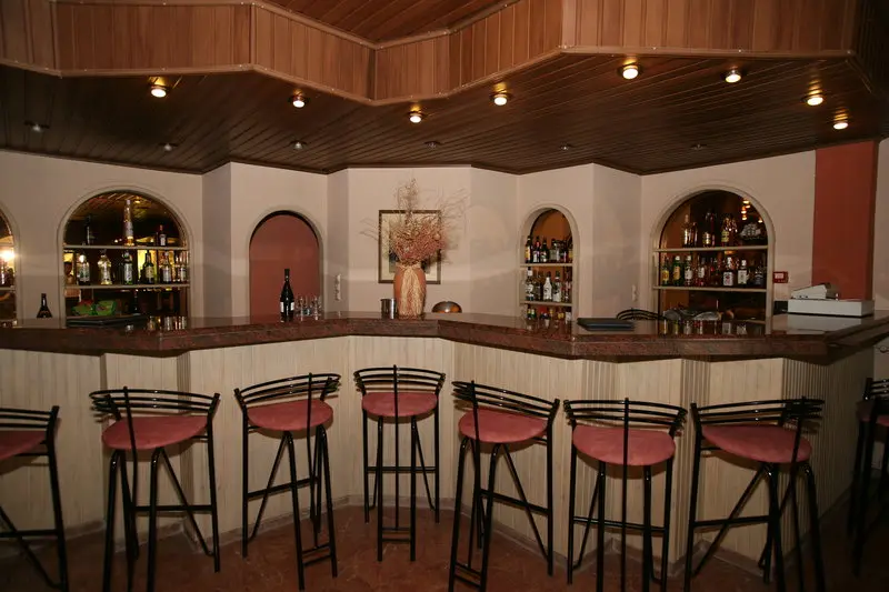 Paradise Hotel gallery image 17