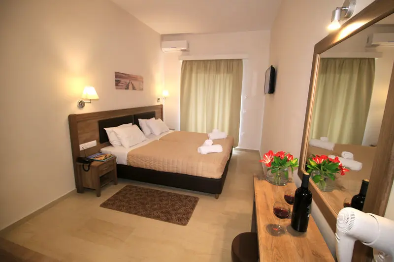 Yannis Hotel gallery image 14
