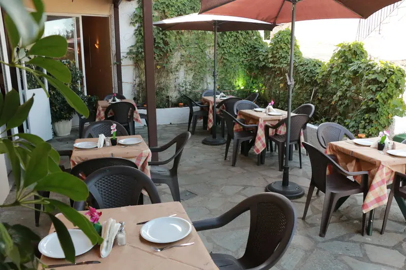 Yannis Hotel gallery image 28
