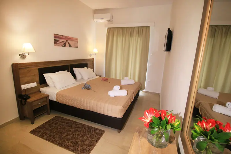 Yannis Hotel gallery image 11
