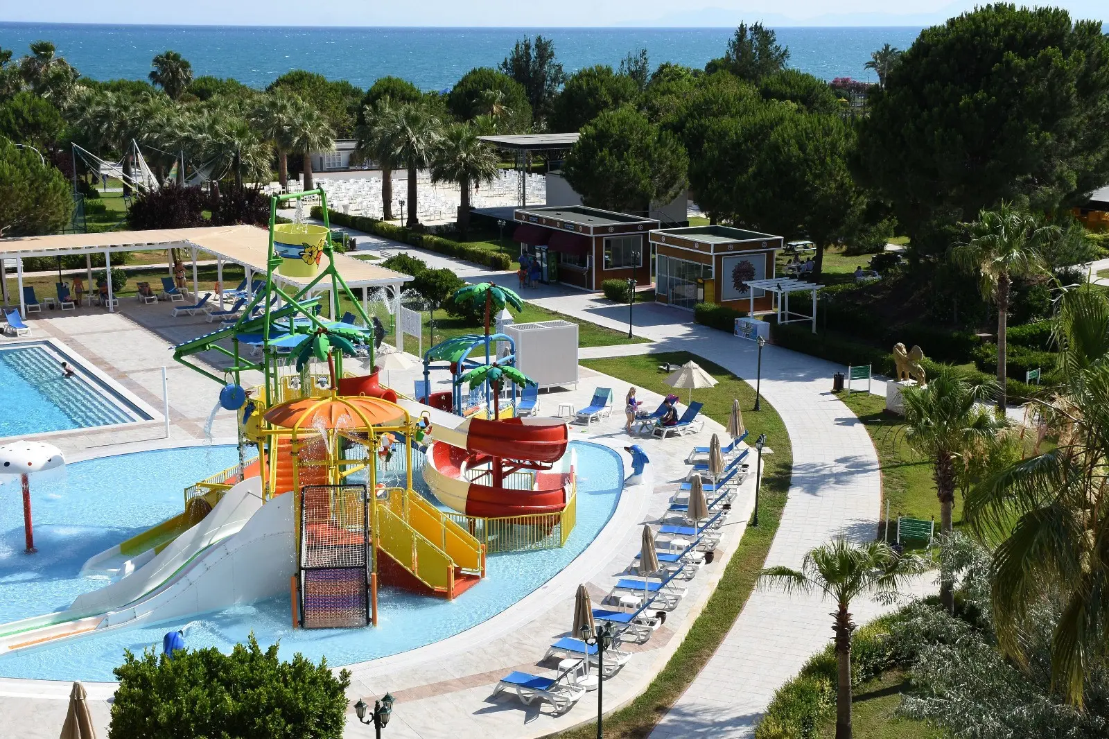 Venezia Palace Deluxe Resort Hotel gallery image 2