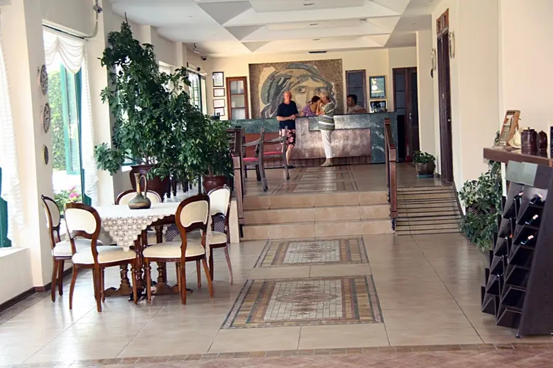 Hotel Mutlu gallery image 9