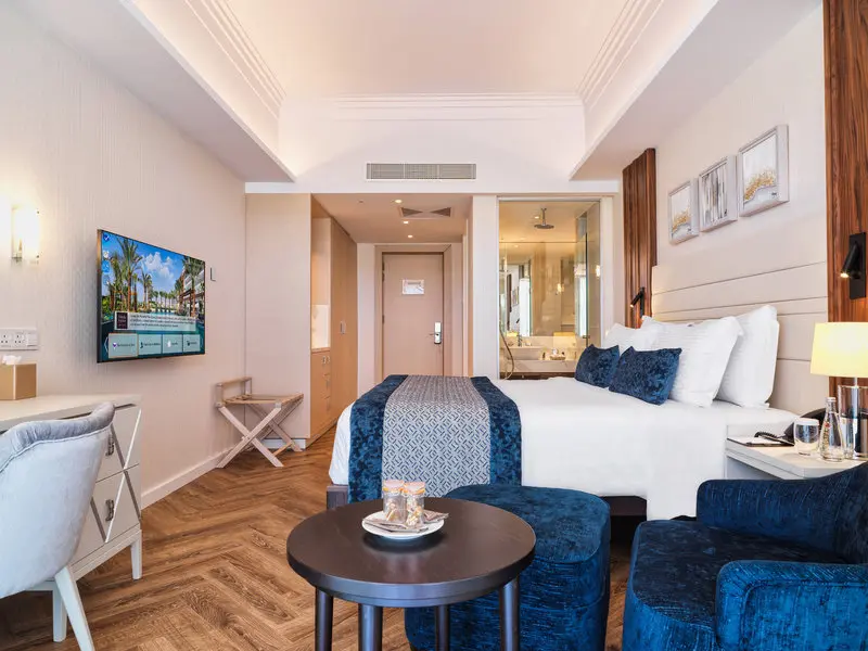 Amanti Hotel Made for Two gallery image 9