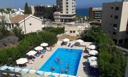 Polyxeni Hotel & Apartments