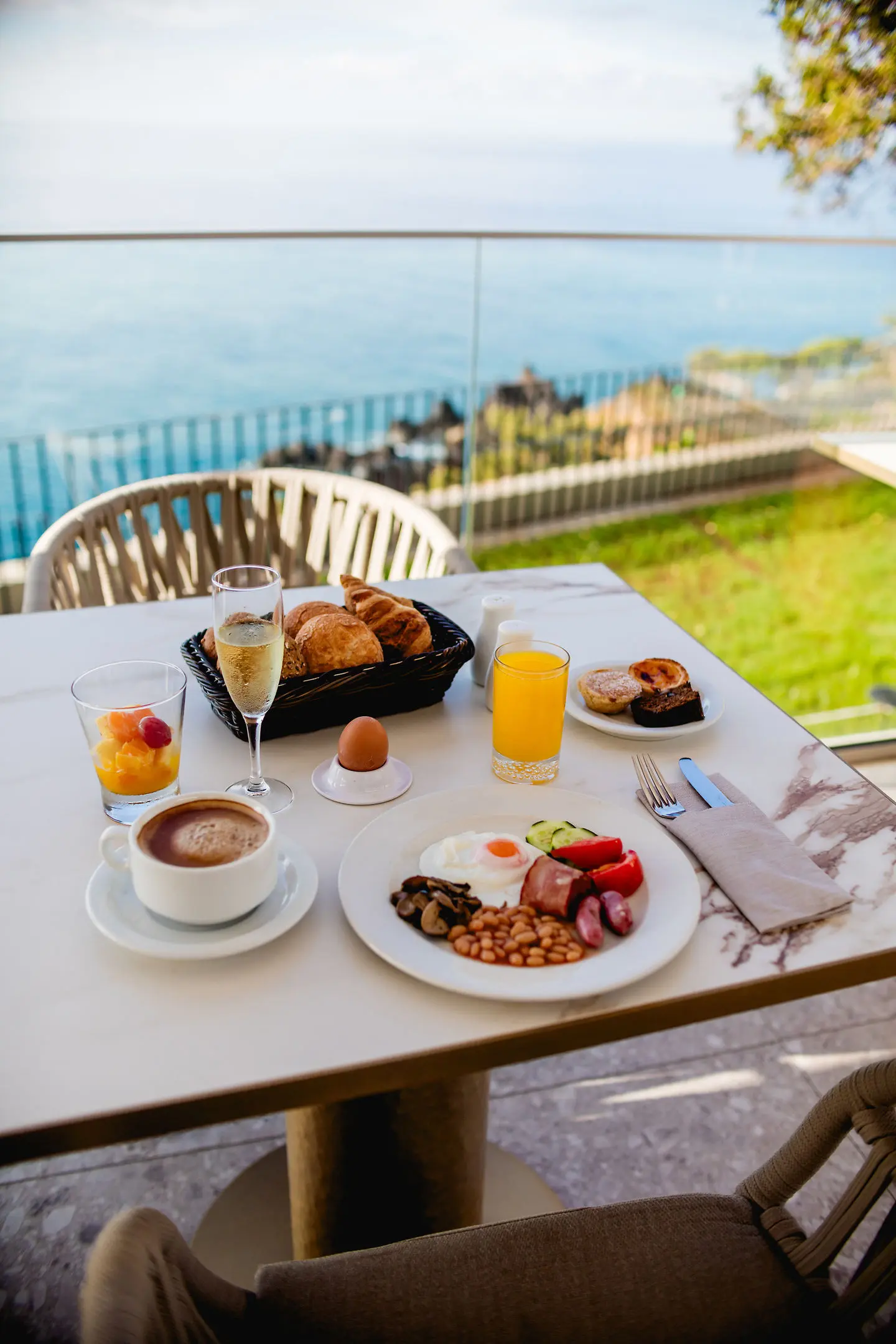 Duas Torres Hotel gallery image 17