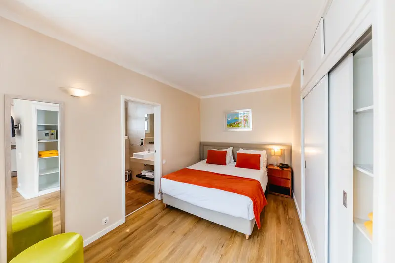 Duas Torres Hotel gallery image 7