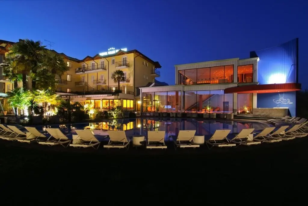 Villa Nicolli Romantic Resorts gallery image 3