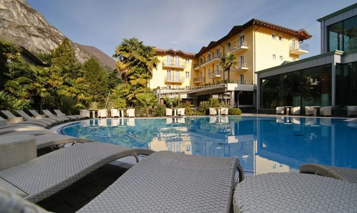 Villa Nicolli Romantic Resorts