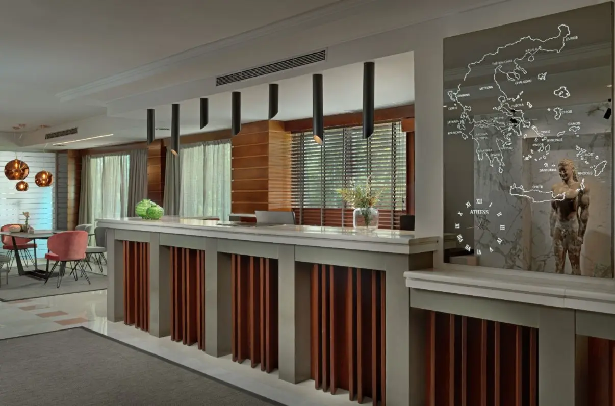 Blazer Suites Hotel gallery image 2