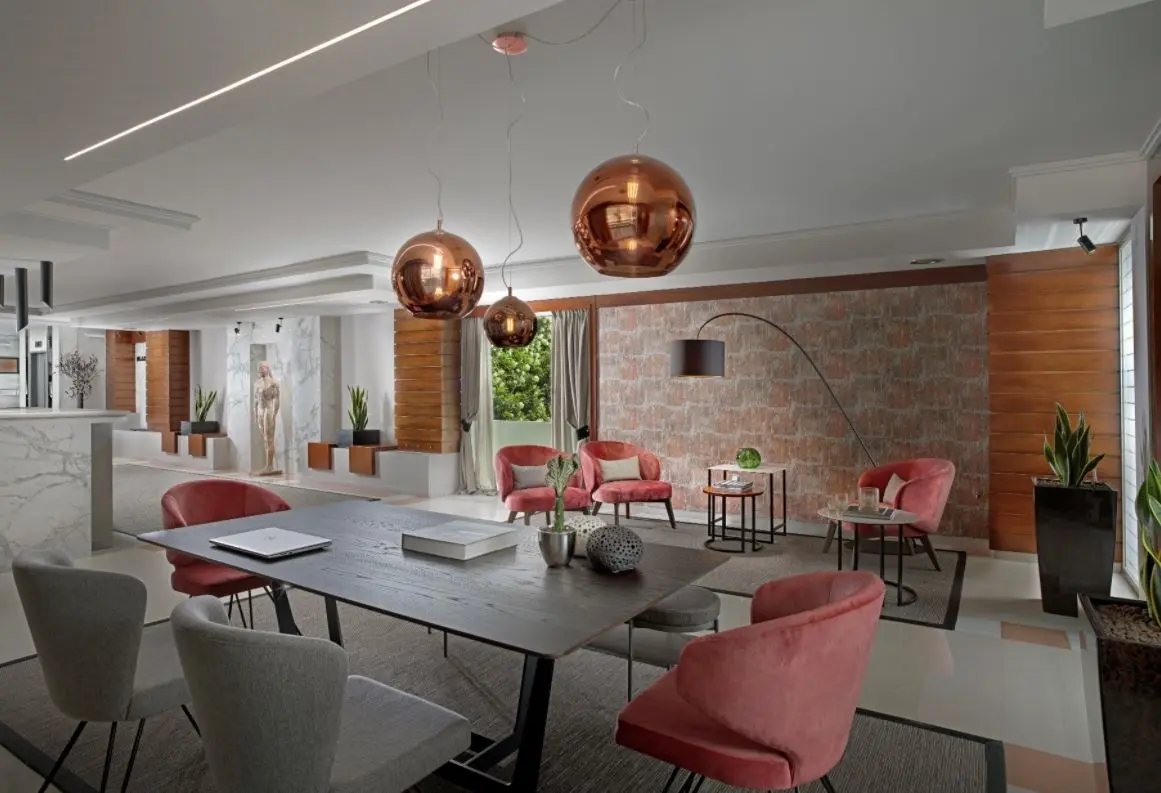 Blazer Suites Hotel gallery image 3