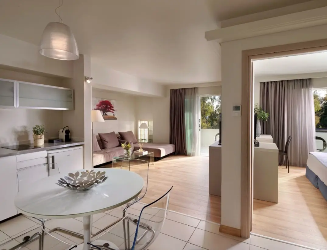 Blazer Suites Hotel gallery image 6