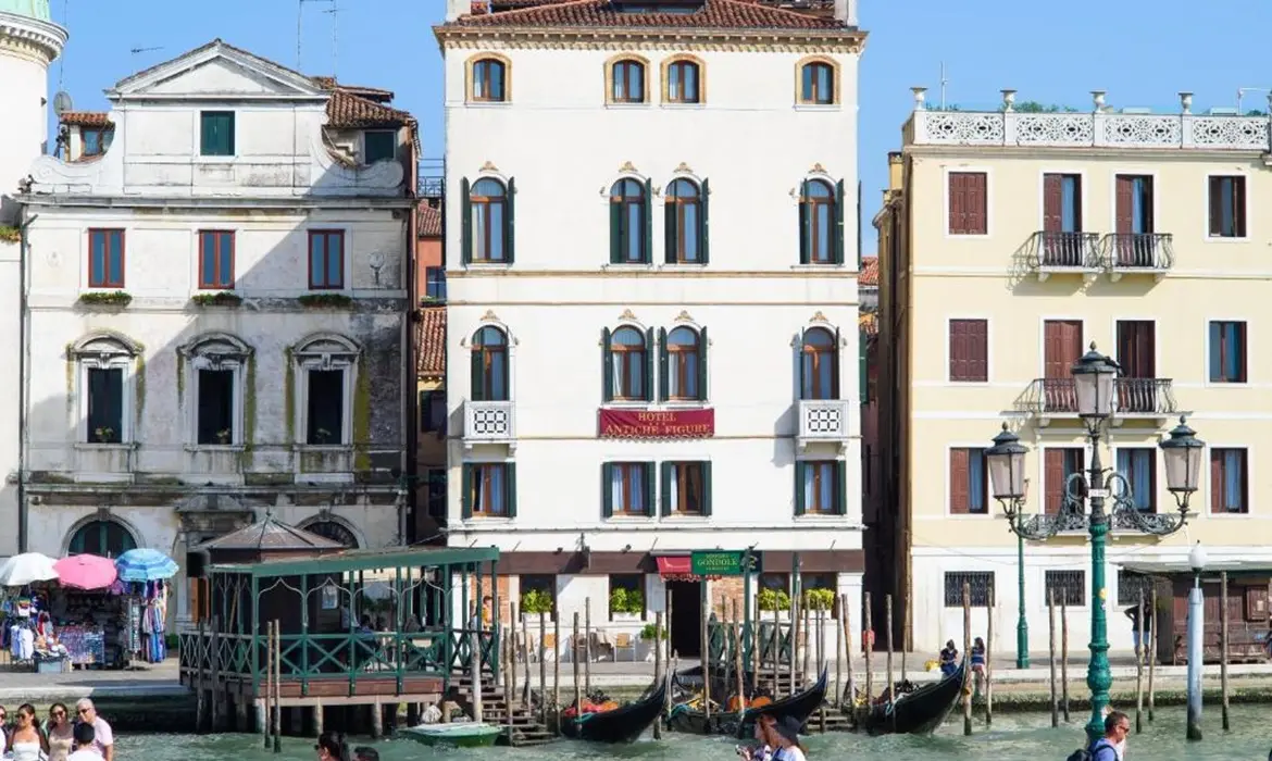 Antiche Figure Hotel