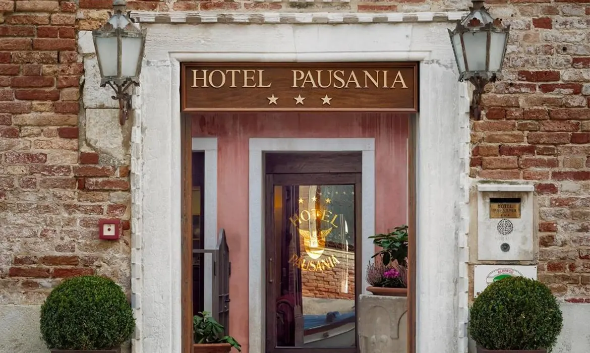 Hotel Pausania