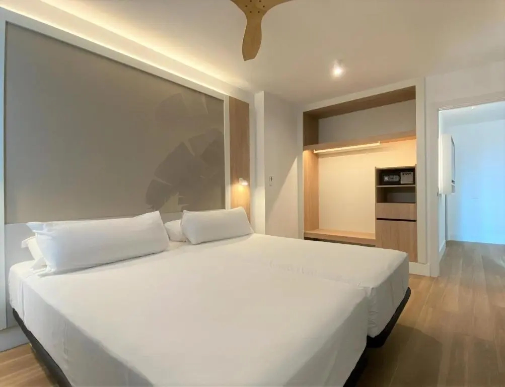 Laguna Park I Apartments gallery image 11