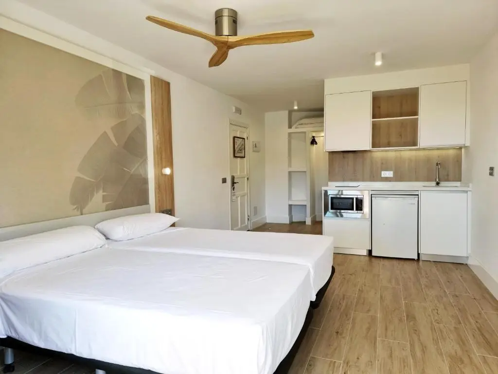 Laguna Park I Apartments gallery image 7