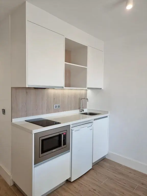 Laguna Park I Apartments gallery image 9