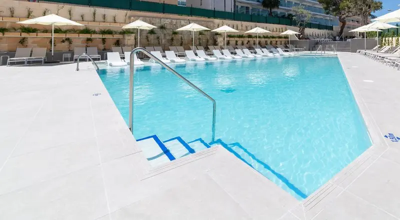 Sky Senses Hotel