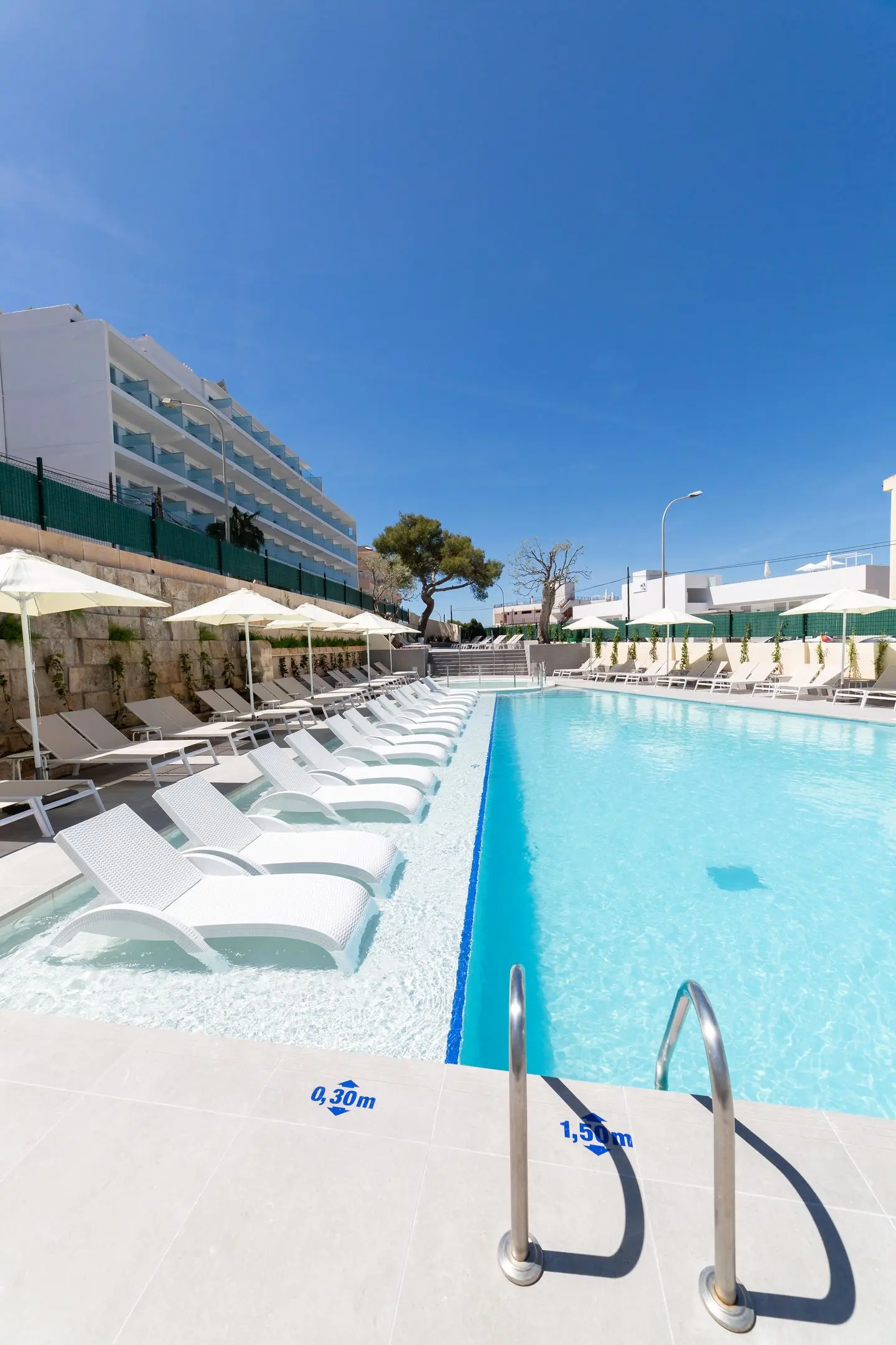 Sky Senses Hotel gallery image 1