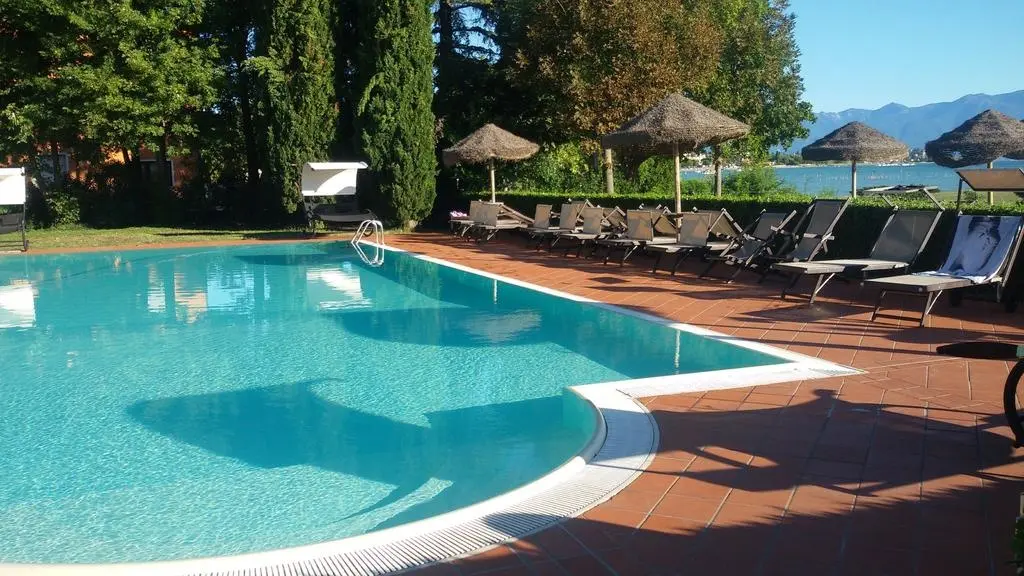 Yachting Hotel Mistral Sirmione gallery image 4