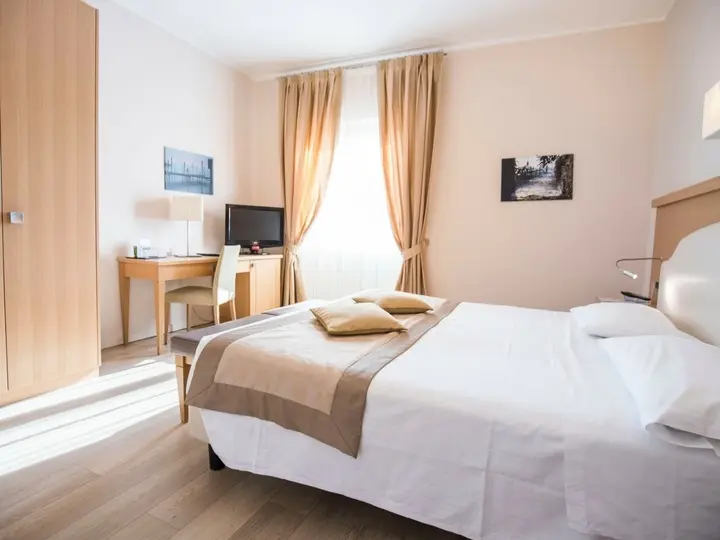 Hotel Sirmione e Promessi Sposi gallery image 9
