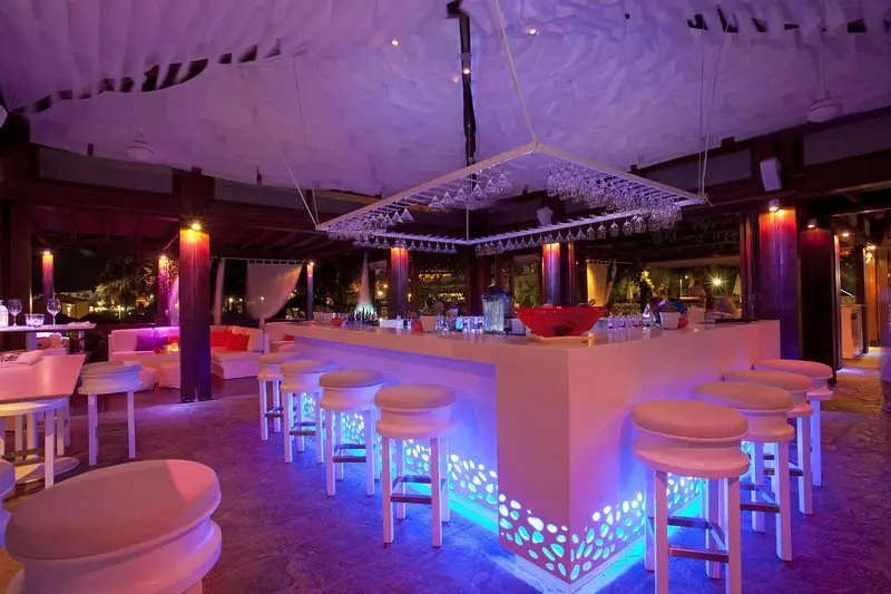 Capo Bay Hotel gallery image 15