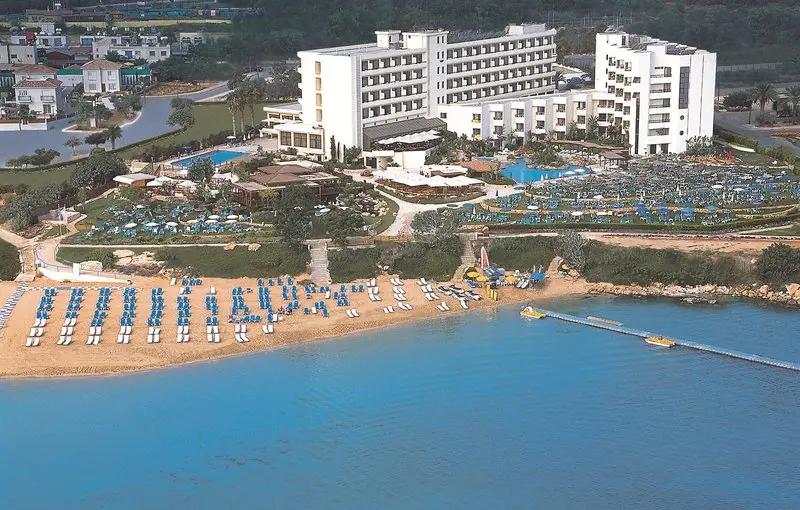 Capo Bay Hotel gallery image 4