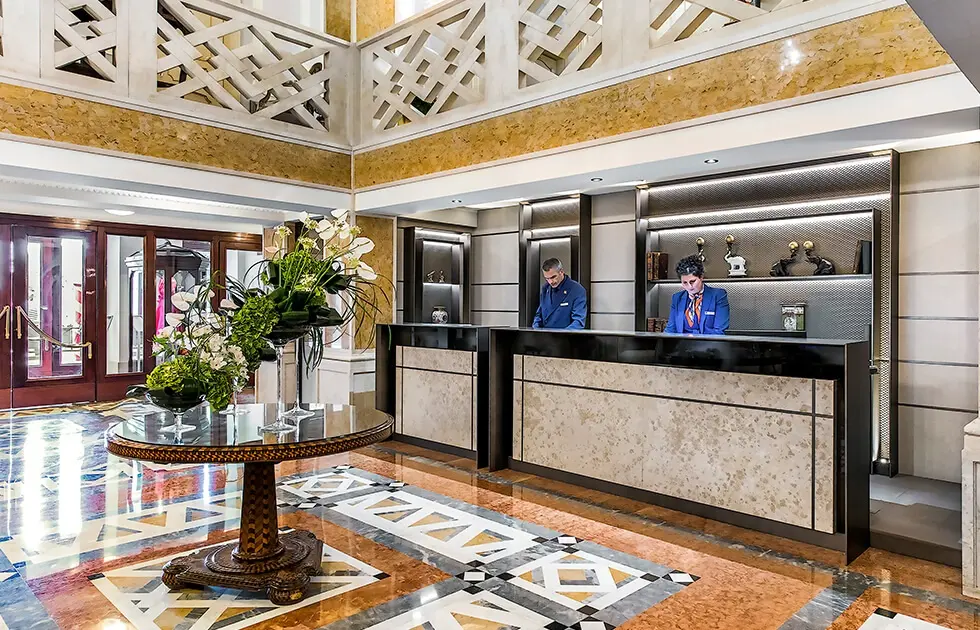 Baglioni Hotel Luna gallery image 3