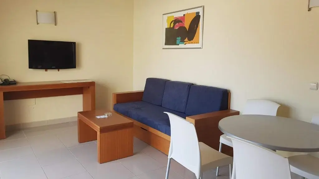 Caybeach Caleta Apartments gallery image 8