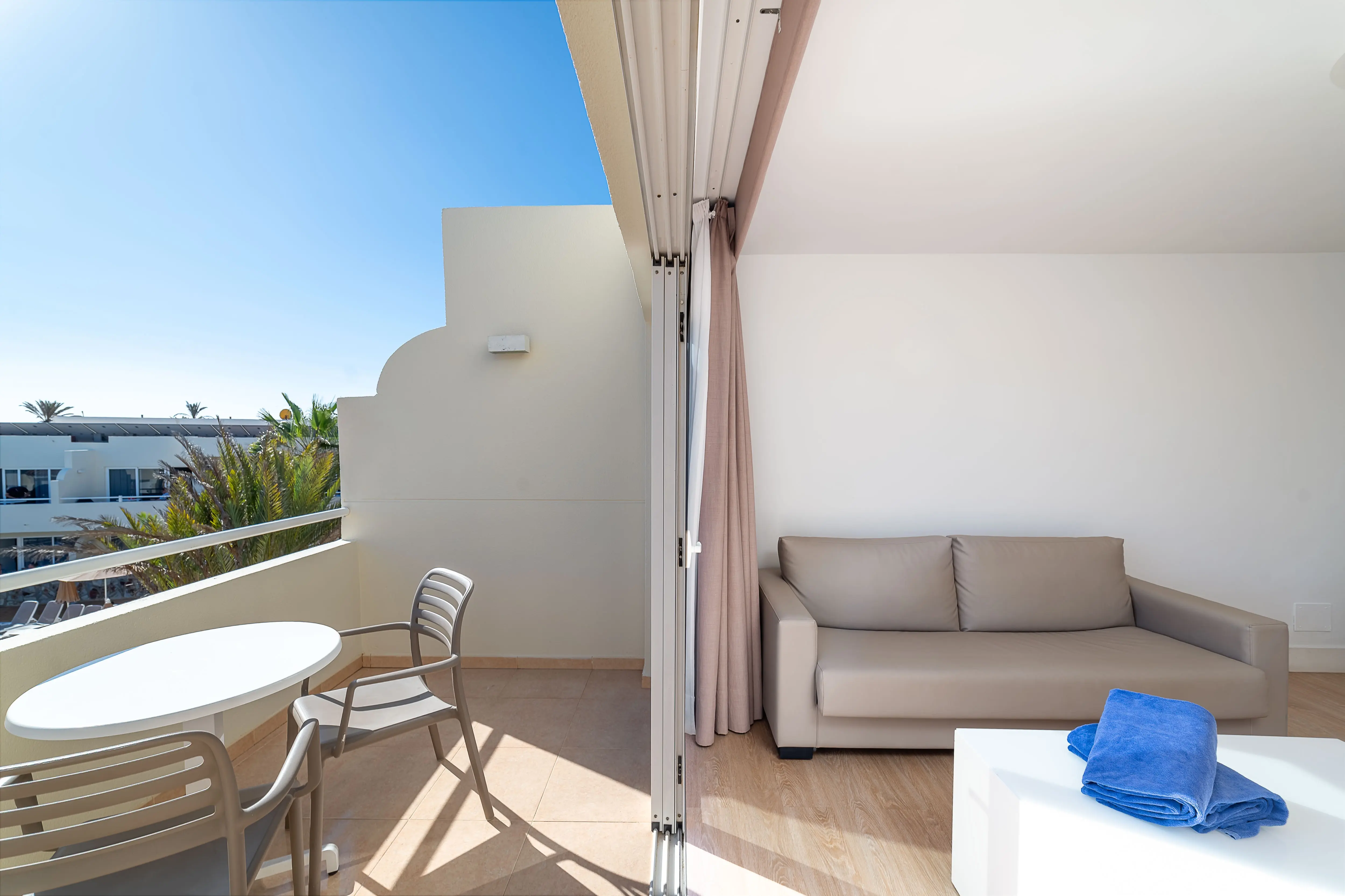 Arena Suite Hotel - Adults Only gallery image 10