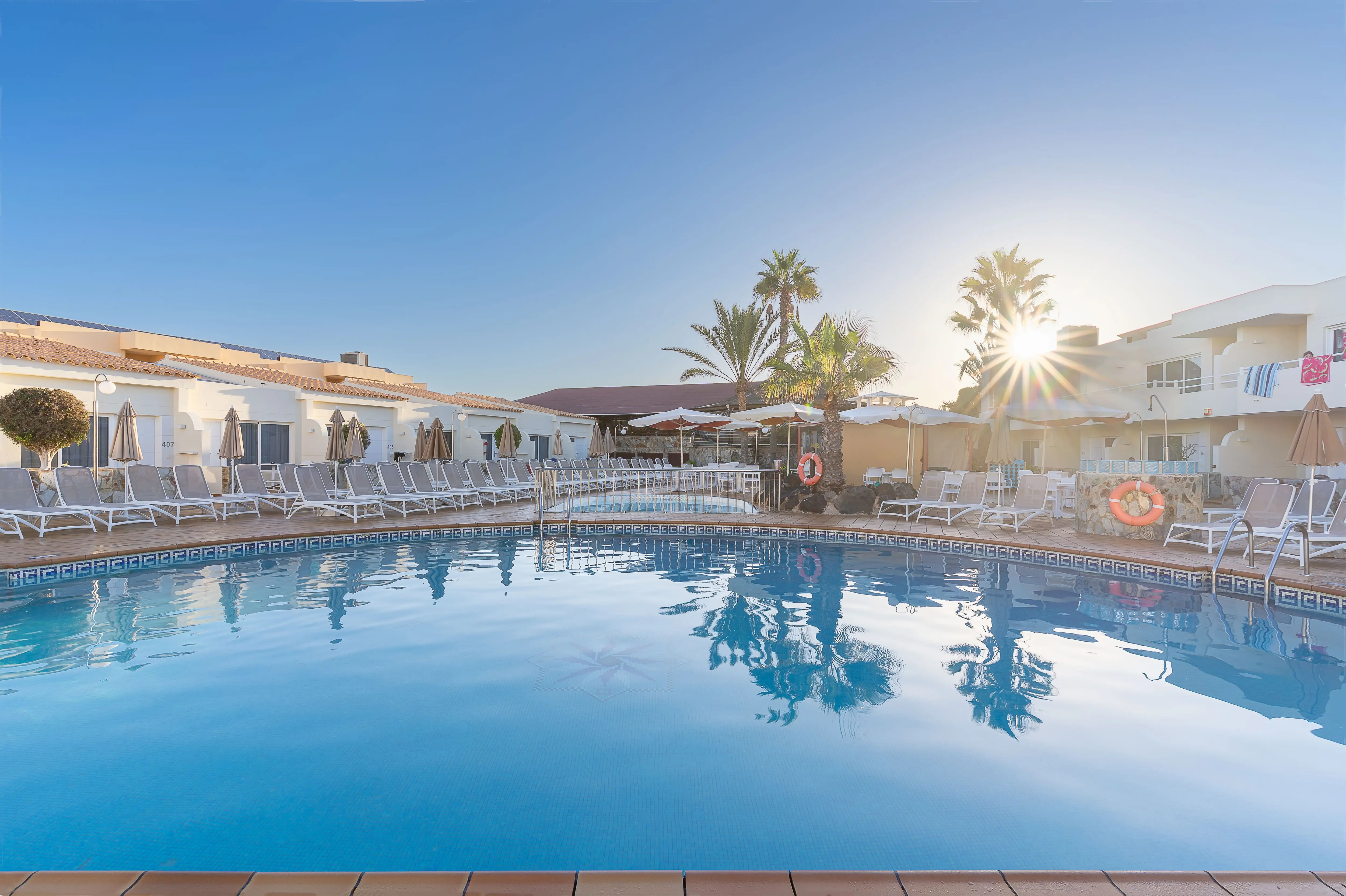 Arena Suite Hotel - Adults Only gallery image 4