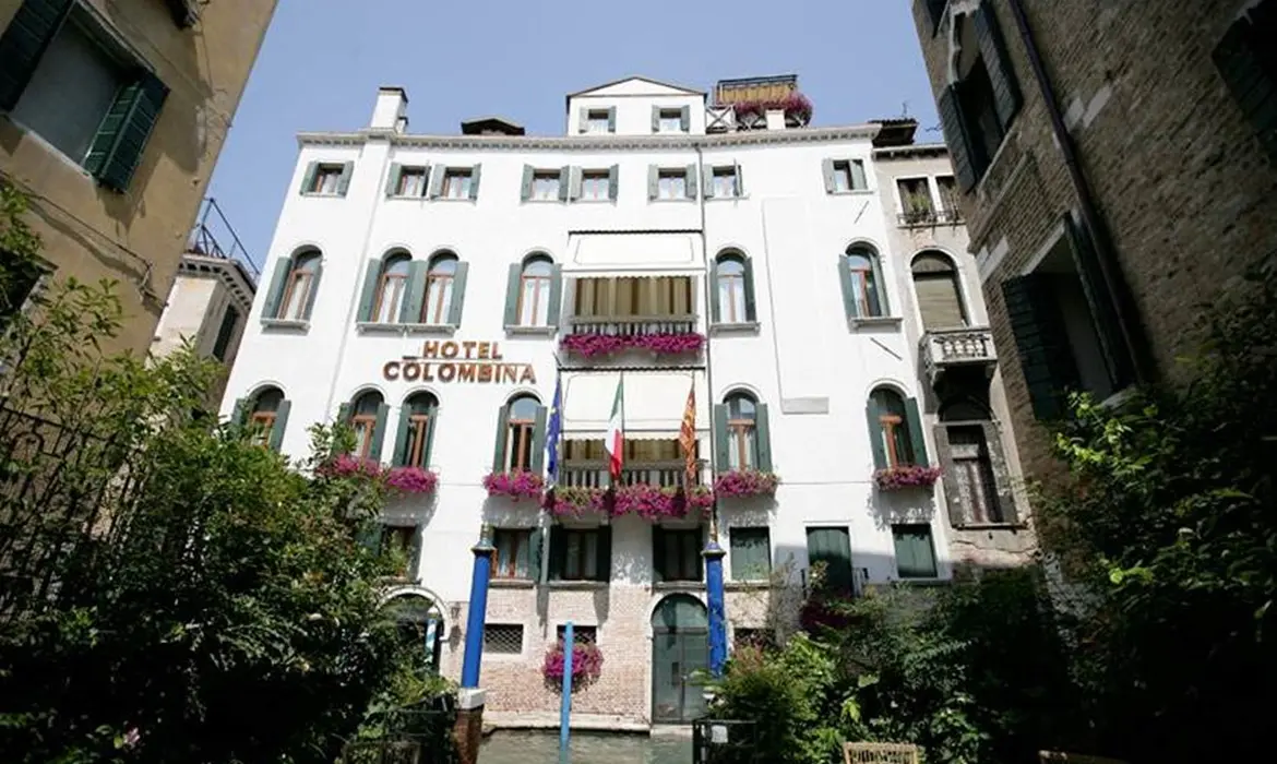 Colombina Hotel