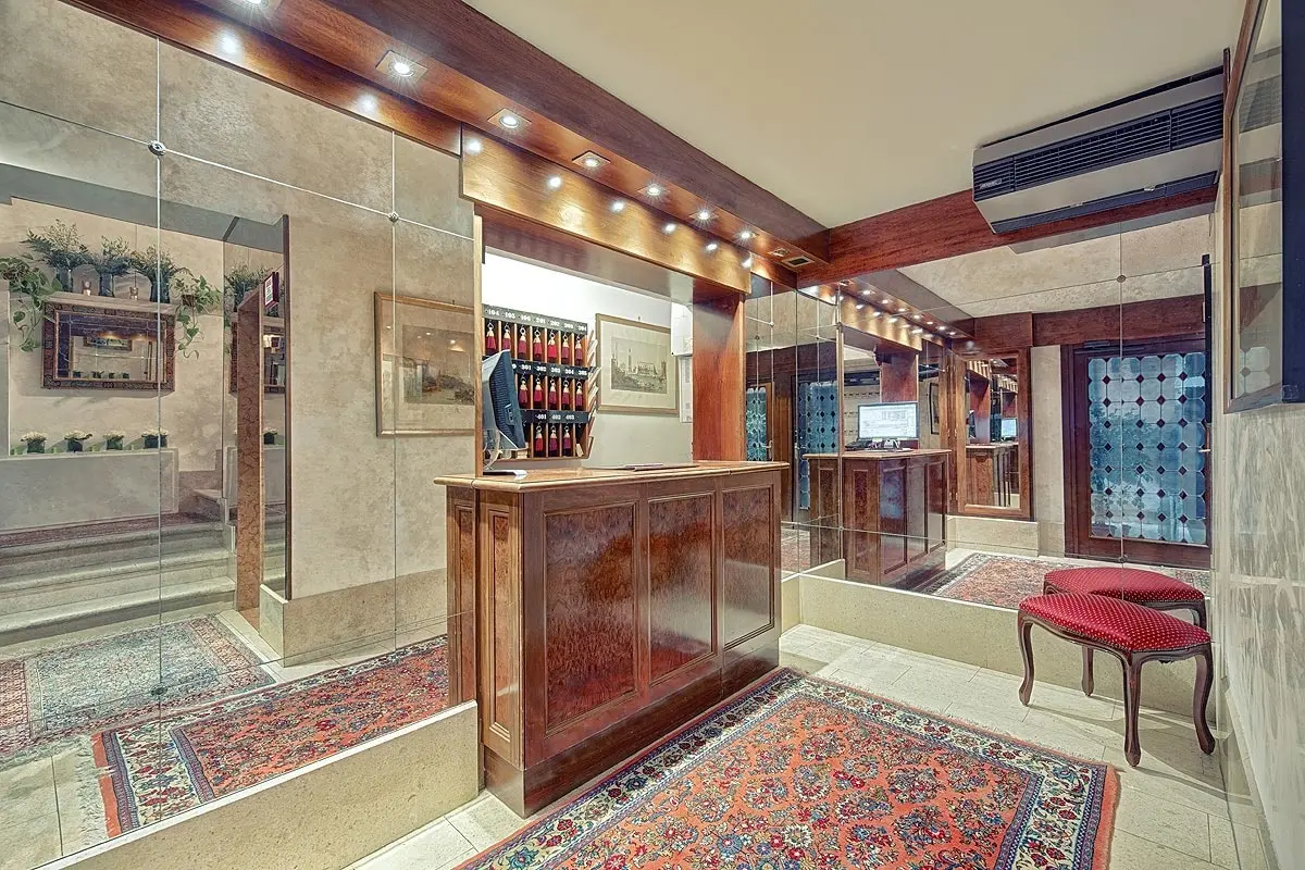 Firenze Hotel gallery image 8