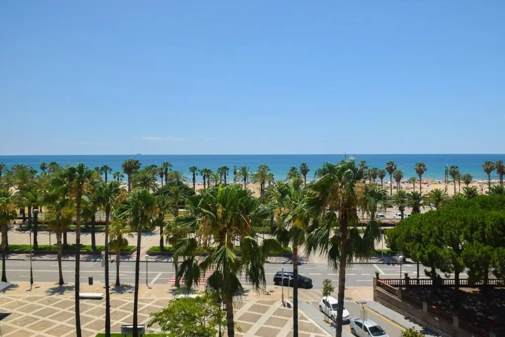 Hotel Blaumar Salou gallery image 2