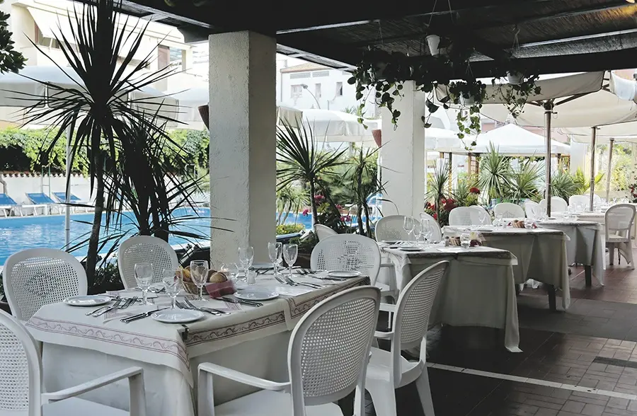 La Playa Hotel gallery image 2