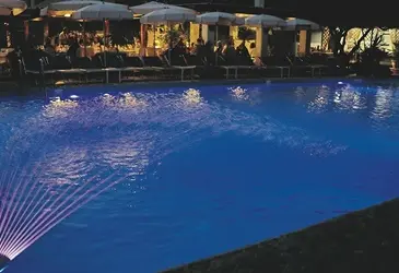 La Playa Hotel