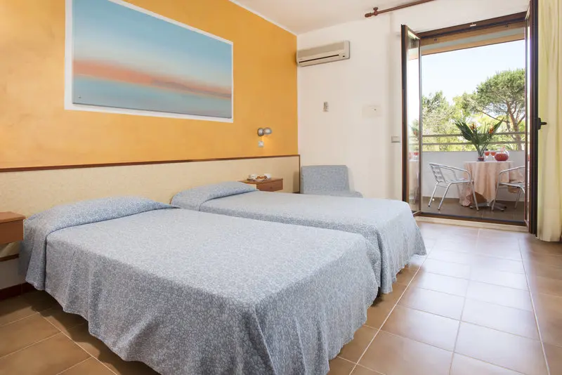 Oasis Hotel gallery image 4