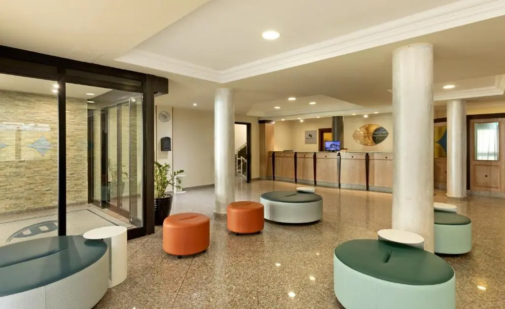 Rina Hotel gallery image 8