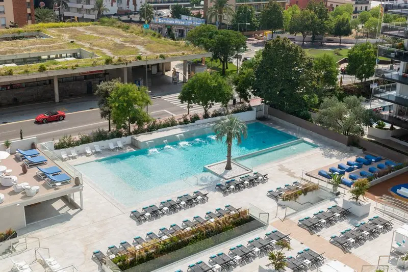L'Azure Hotel gallery image 25