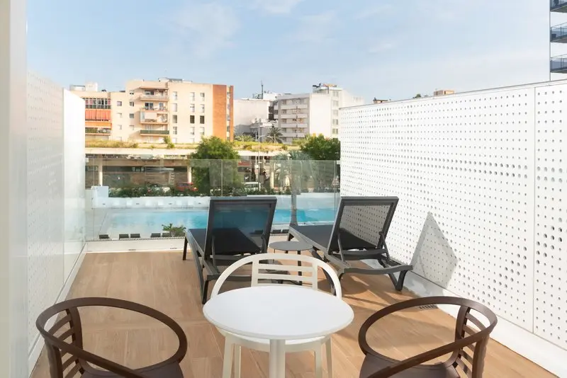 L'Azure Hotel gallery image 31