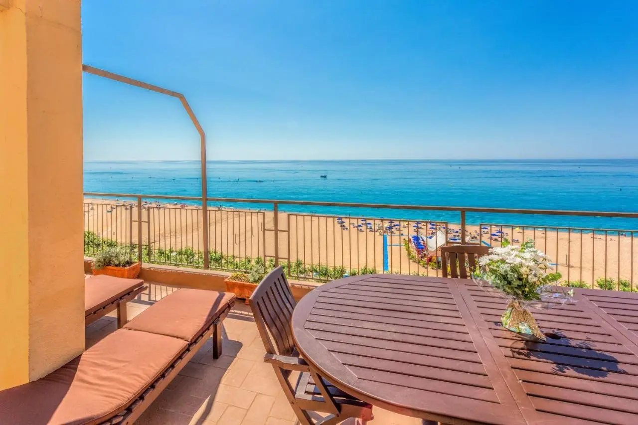 Hotel Espanya Calella gallery image 8